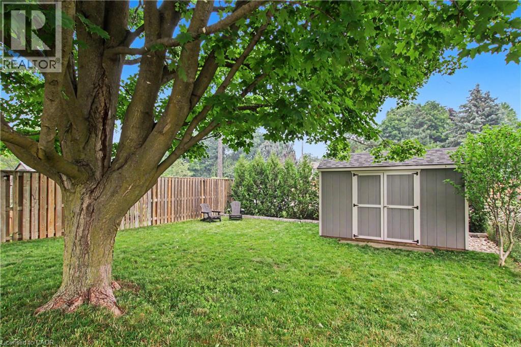484 Redfox Road Unit# B Property Photo 17