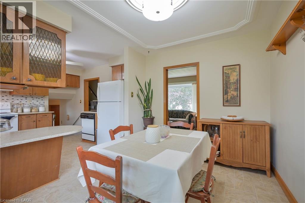 99 Lorraine Avenue Property Photo 15