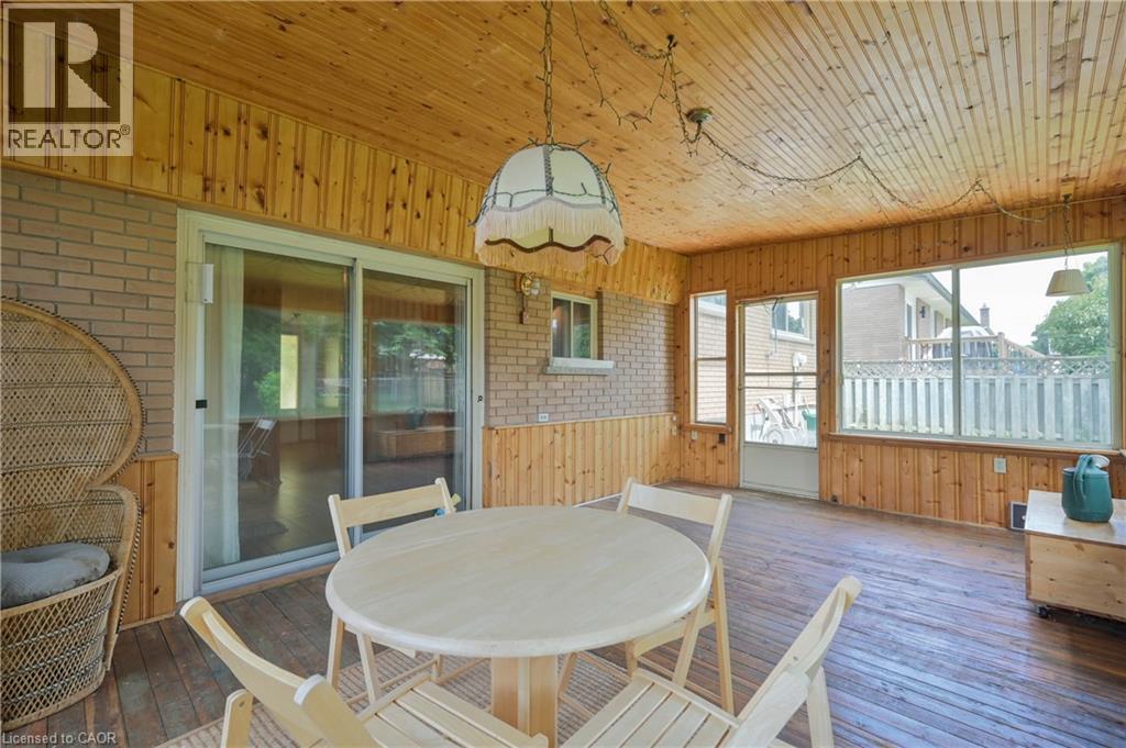 99 Lorraine Avenue Property Photo 38