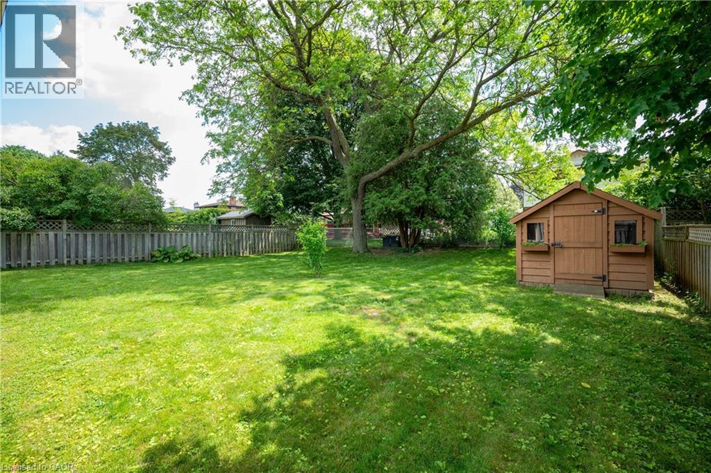 99 Lorraine Avenue Property Photo 42