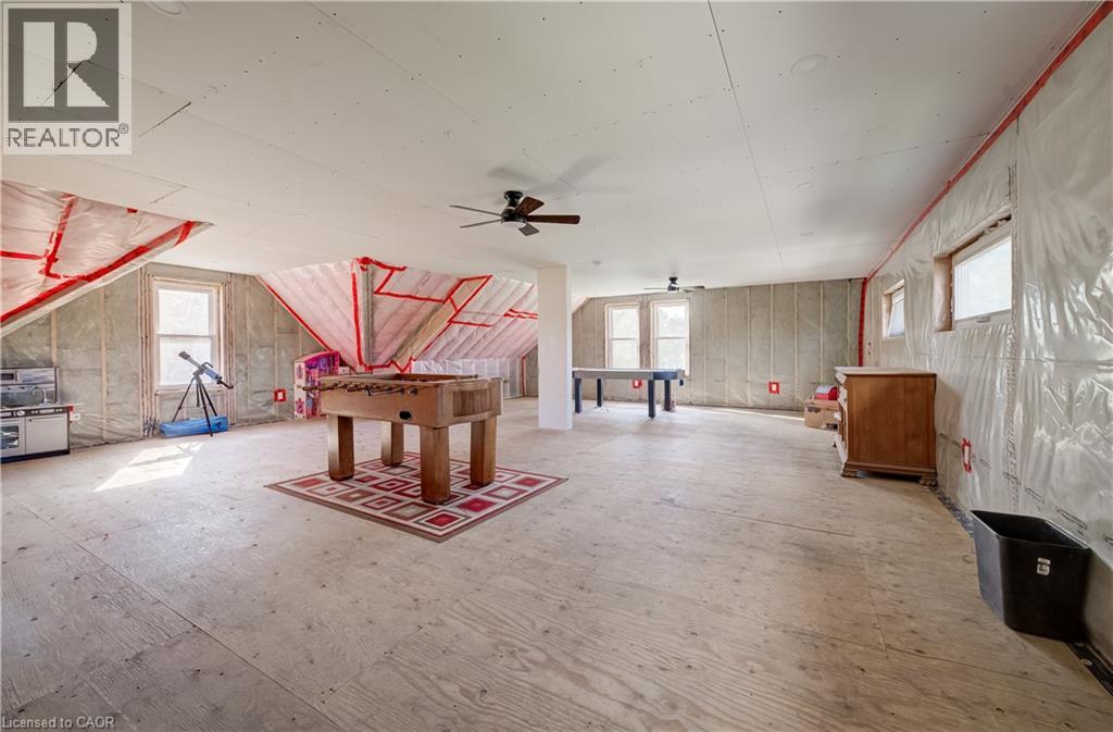 27 Mill Street W Property Photo 32