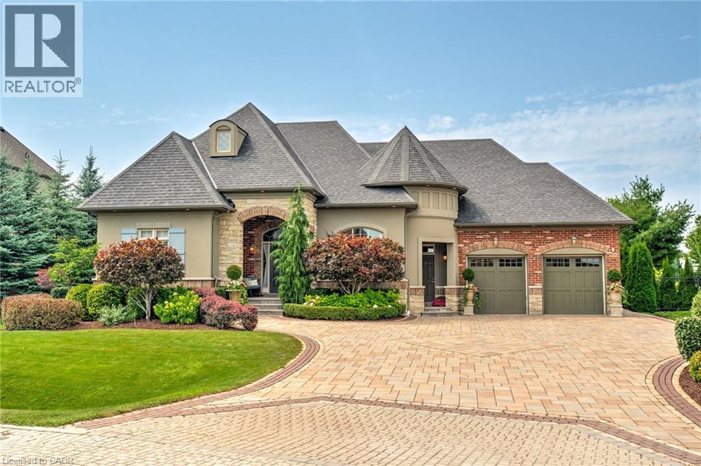 4 Holdroyd Court Property Photo 1