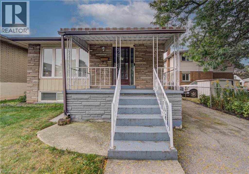 465 Herkimer Street Property Photo 3