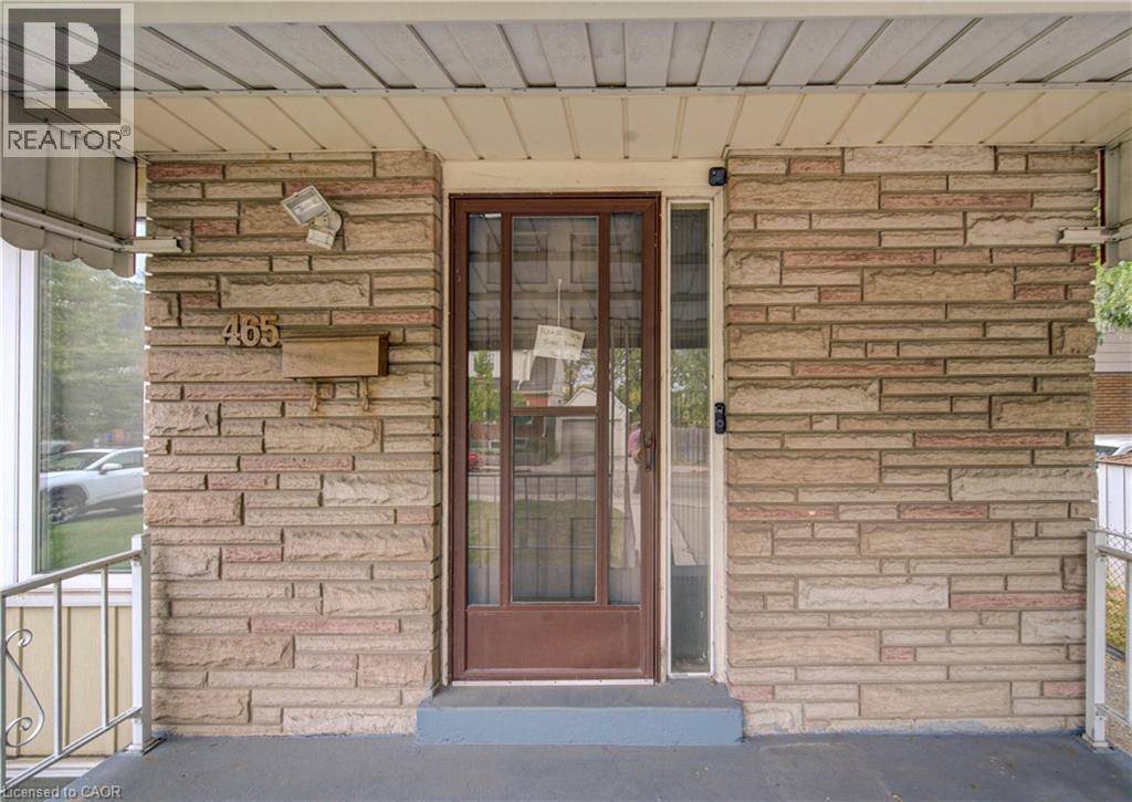 465 Herkimer Street Property Photo 4