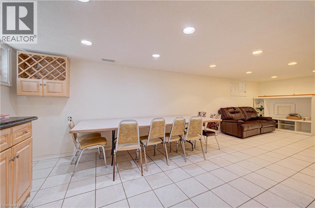 465 Herkimer Street Property Photo 27