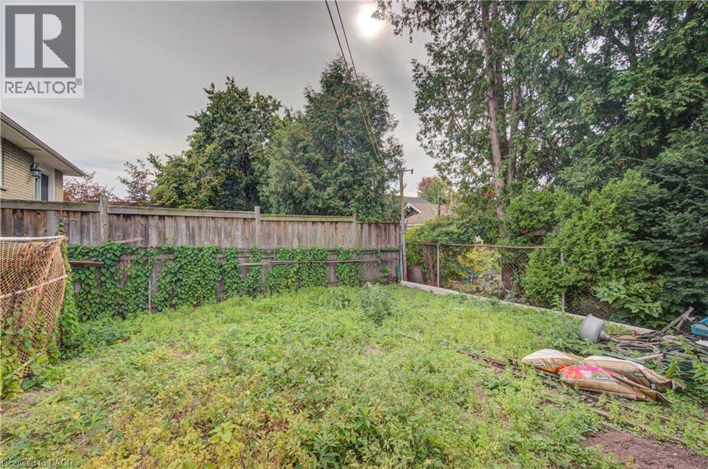 465 Herkimer Street Property Photo 42