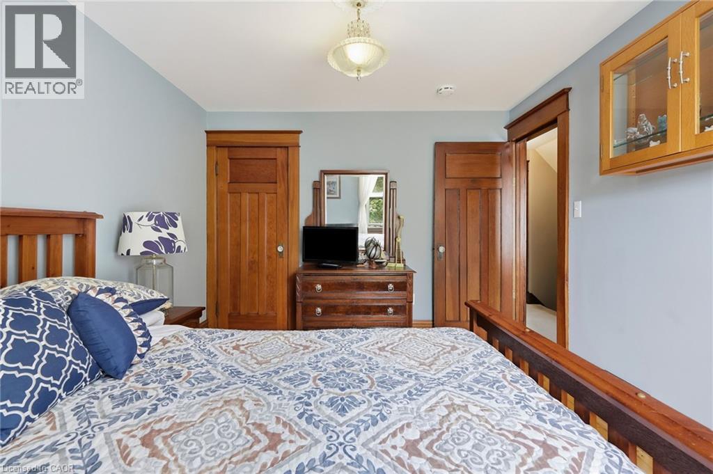 94 River Road Property Photo 17