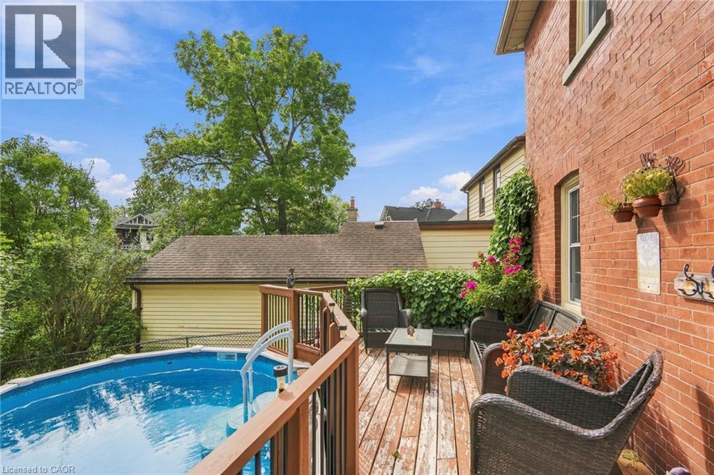 94 River Road Property Photo 28