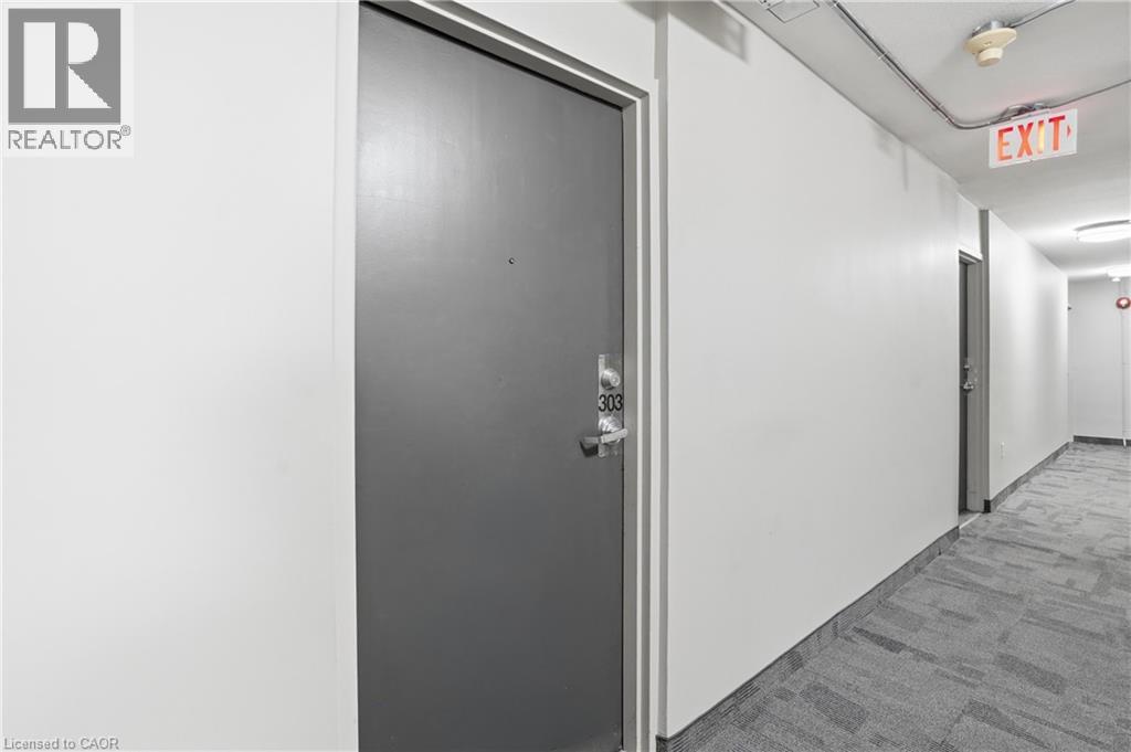 30 Summit Avenue Unit# 303 Property Photo 6