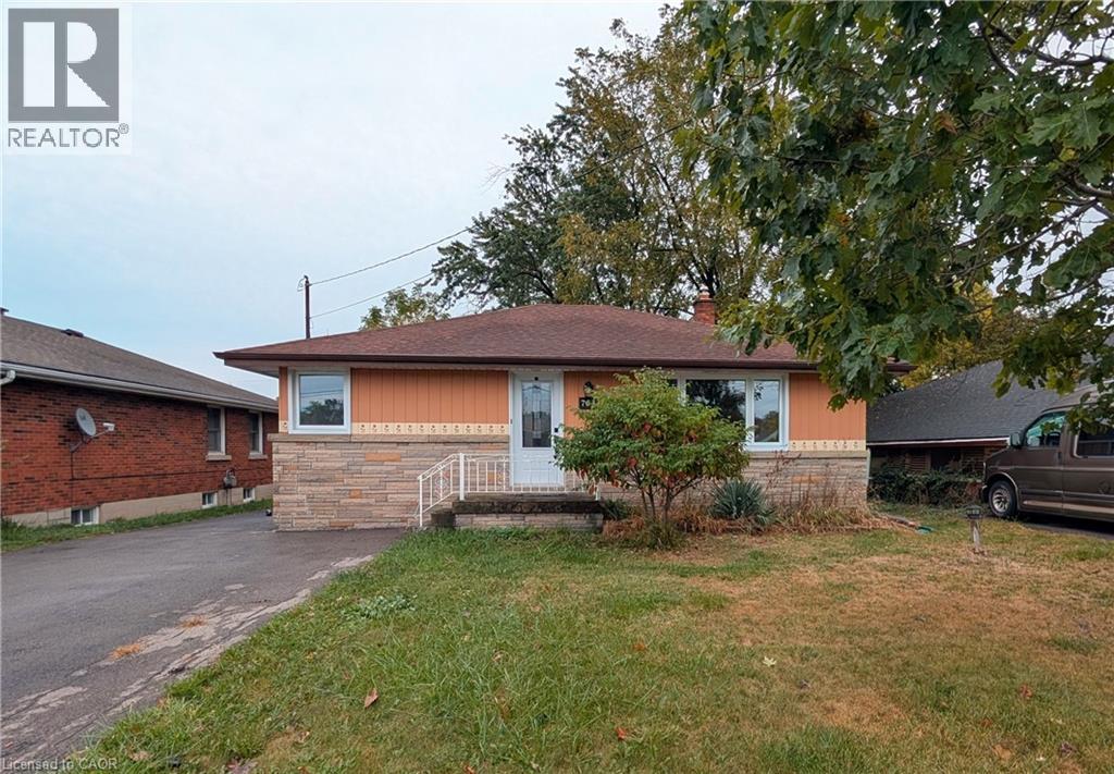 763 Upper Ottawa Street Property Photo 2
