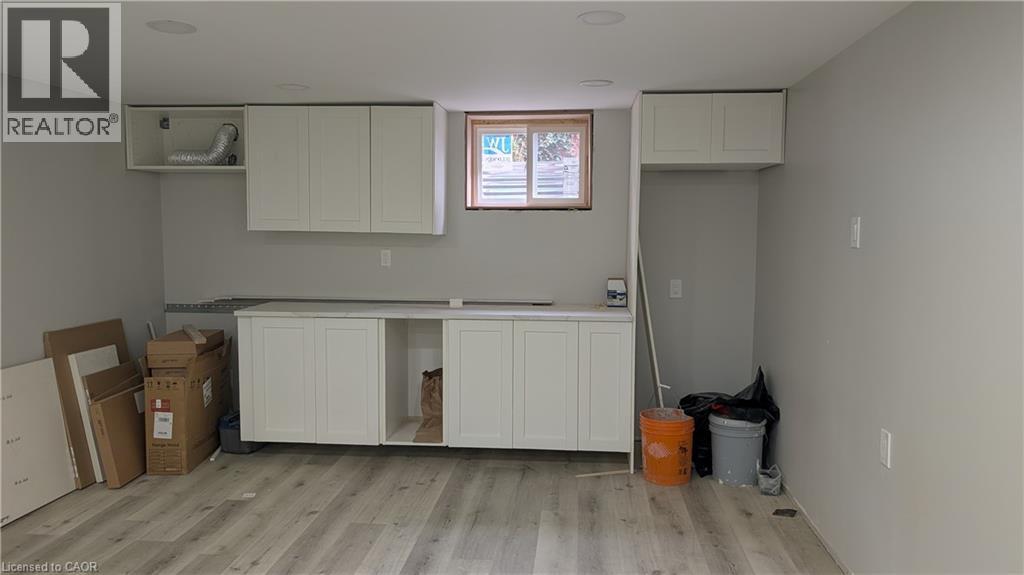 763 Upper Ottawa Street Property Photo 14