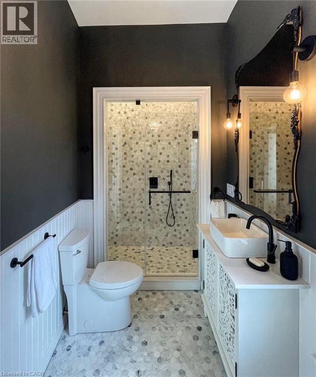 66 Park Hill Road E Property Photo 29