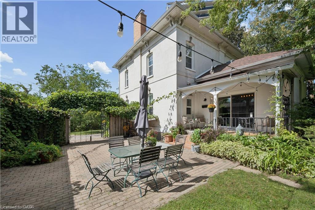 66 Park Hill Road E Property Photo 47