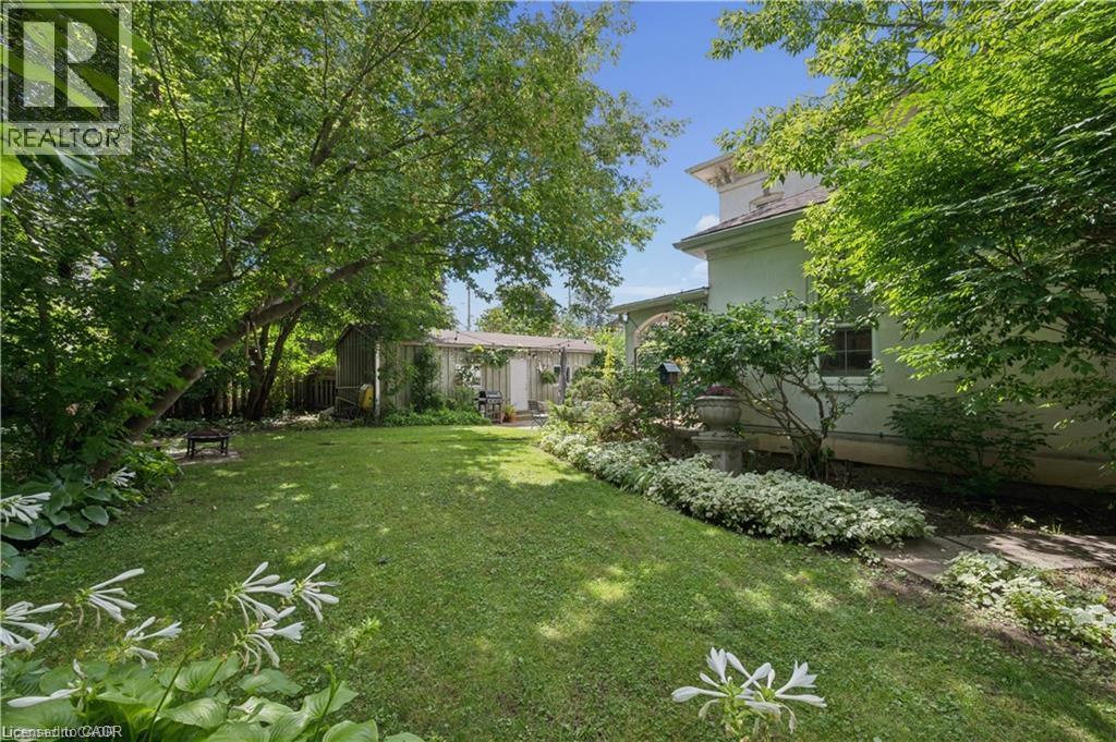 66 Park Hill Road E Property Photo 48