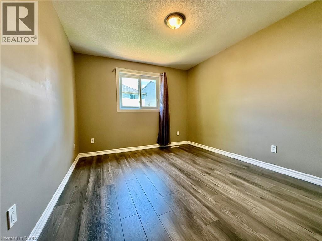 596 Violet Street Property Photo 15