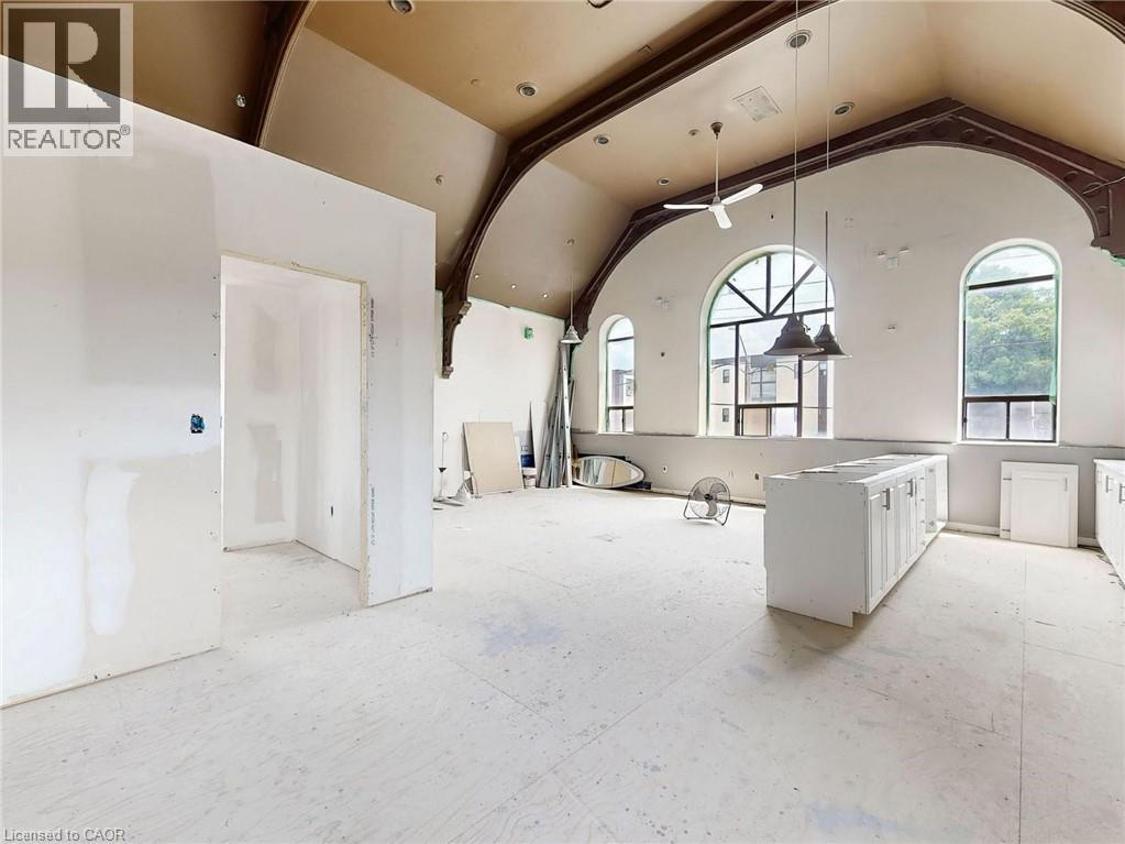 612 Upper James Street Unit# Whole Bldg Property Photo 25