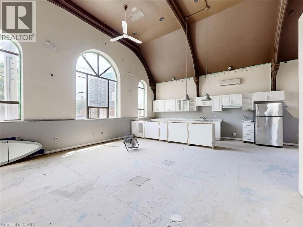 612 Upper James Street Unit# Whole Bldg Property Photo 27