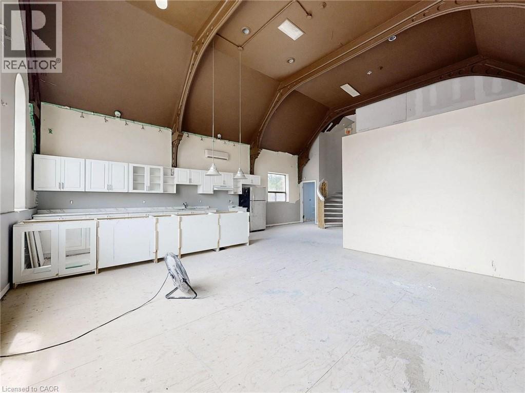 612 Upper James Street Unit# Whole Bldg Property Photo 29