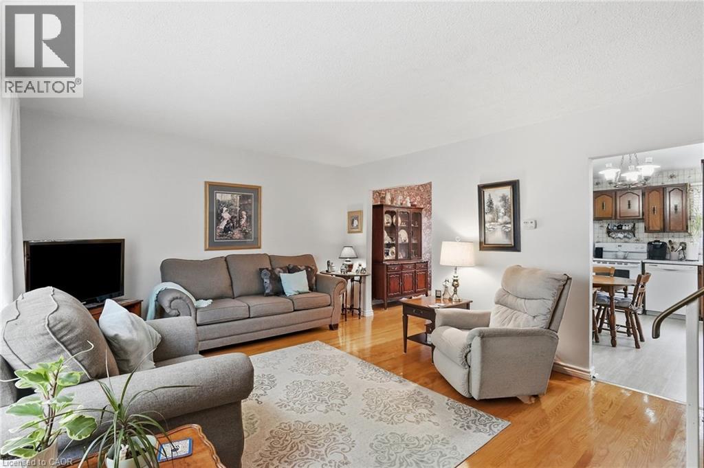 48 Raleigh Court Property Photo 6