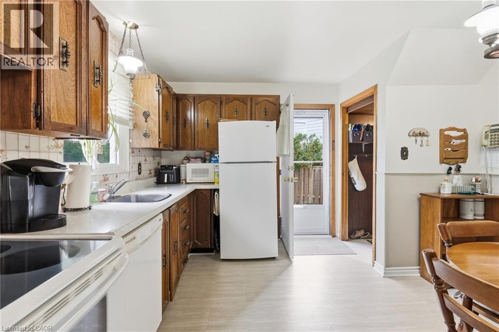 48 Raleigh Court Property Photo 14