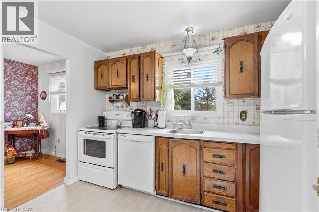 48 Raleigh Court Property Photo 17