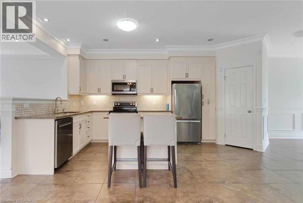 278 Thomas Slee Drive Property Photo 8