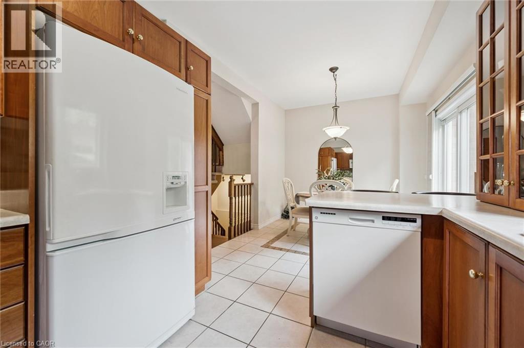 487 E St Andrew Street E Property Photo 19