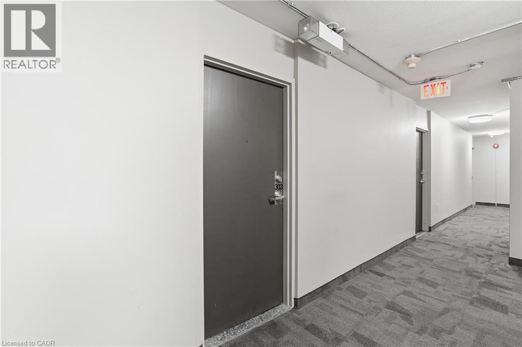 30 Summit Avenue Unit# 401 Property Photo 5