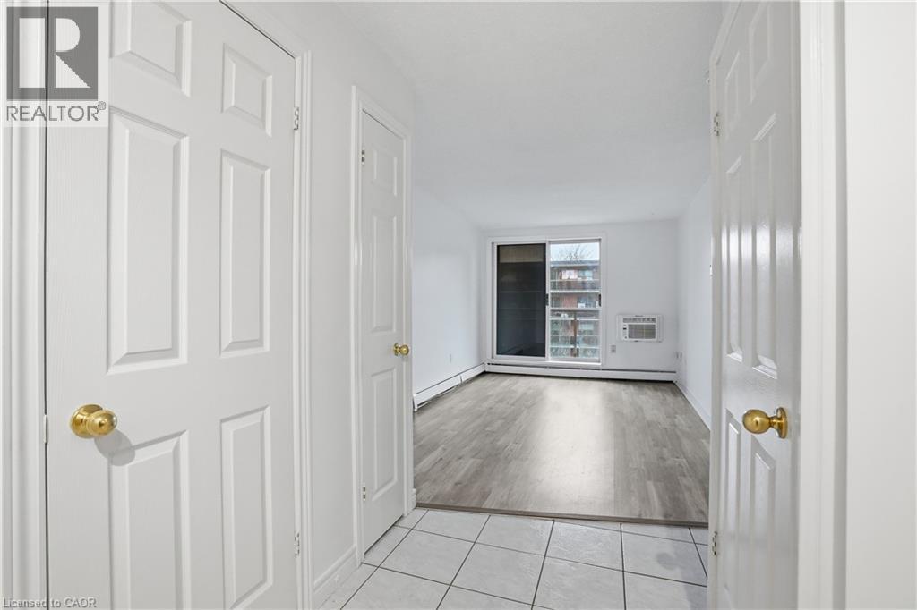 30 Summit Avenue Unit# 401 Property Photo 10