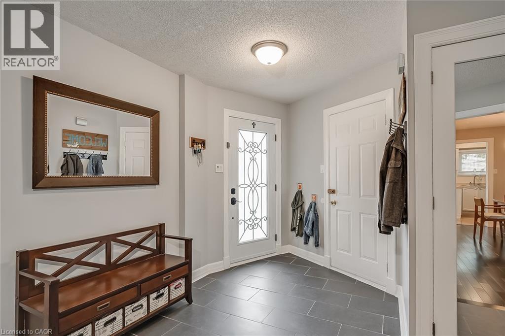3163 Barwell Road Property Photo 3