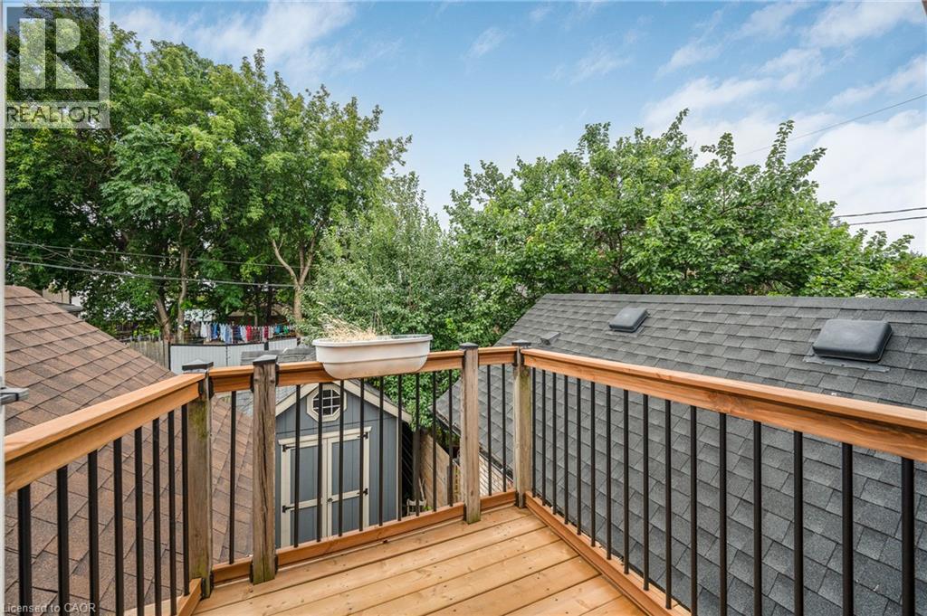 466 Cannon Street E Property Photo 24