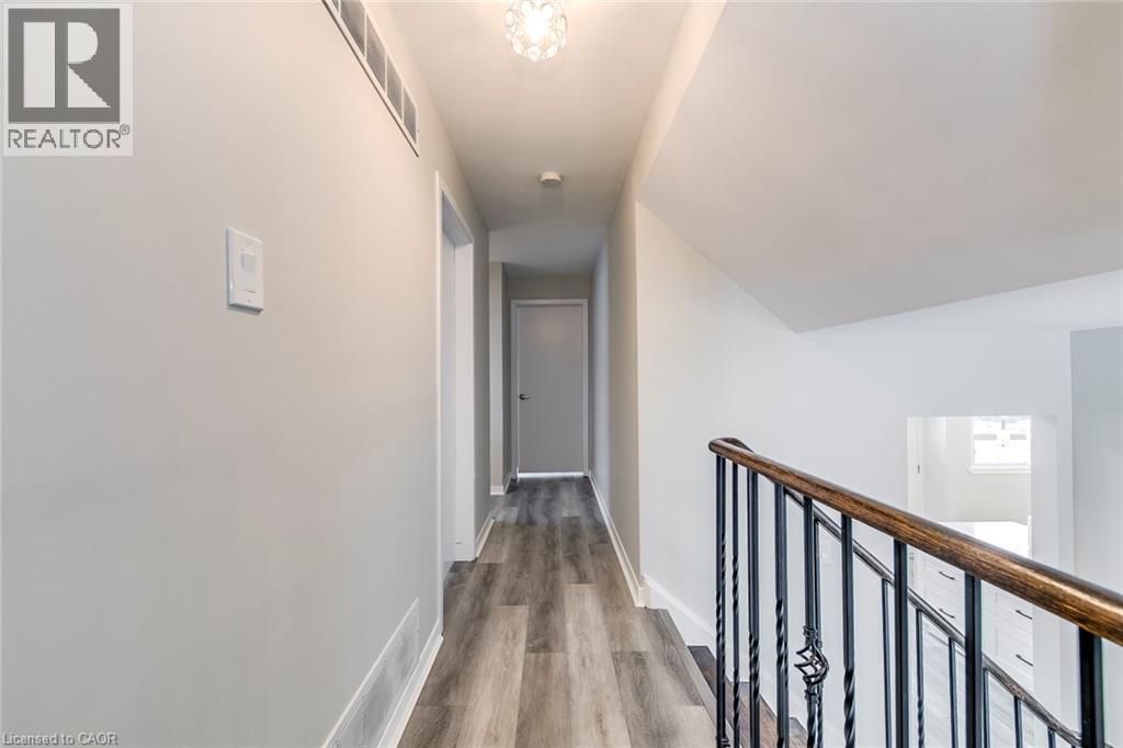5440 Windermere Drive Property Photo 19