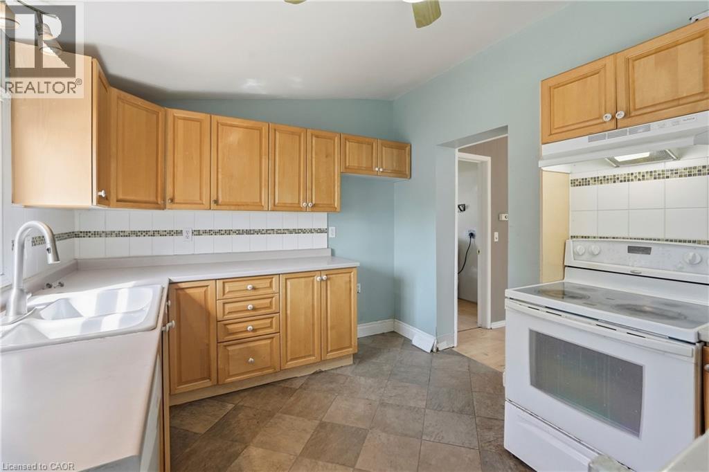7 Tom Street Property Photo 14