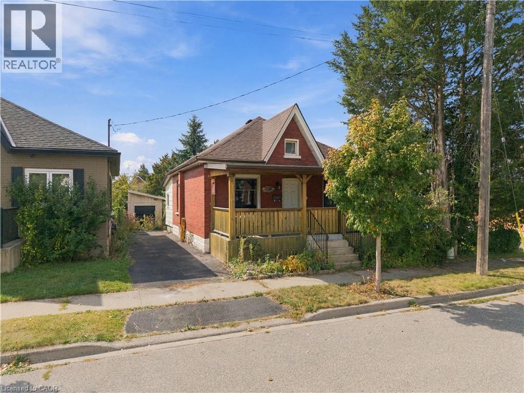 7 Tom Street Property Photo 23