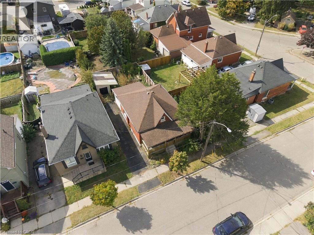 7 Tom Street Property Photo 24