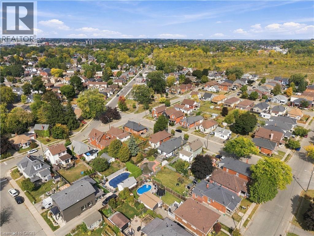 7 Tom Street Property Photo 27