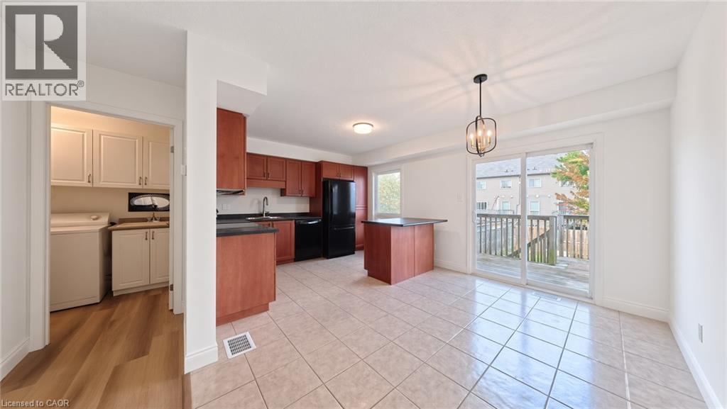 250 Parkvale Drive Property Photo 5