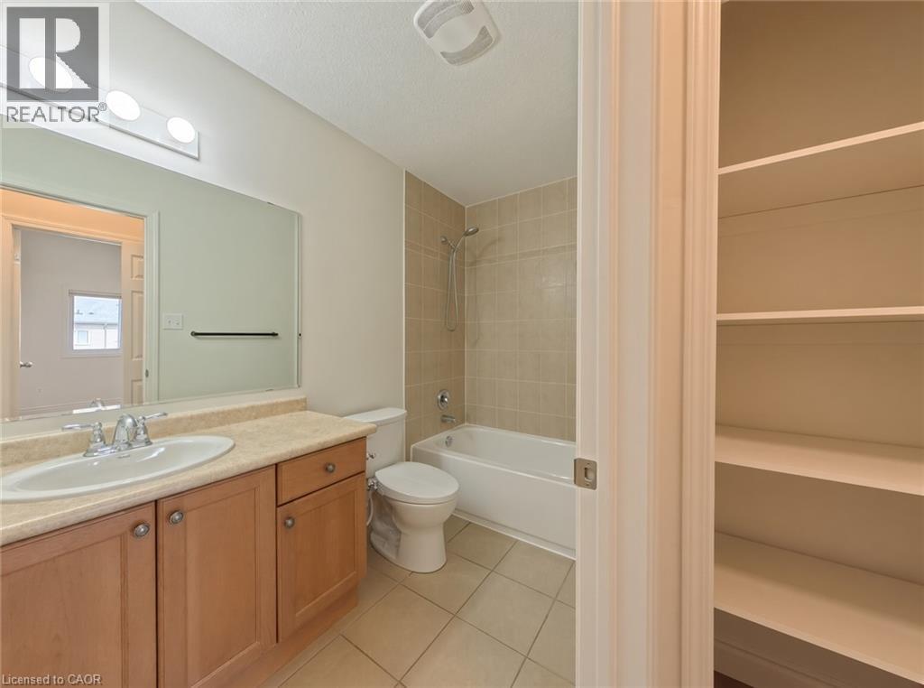 250 Parkvale Drive Property Photo 31