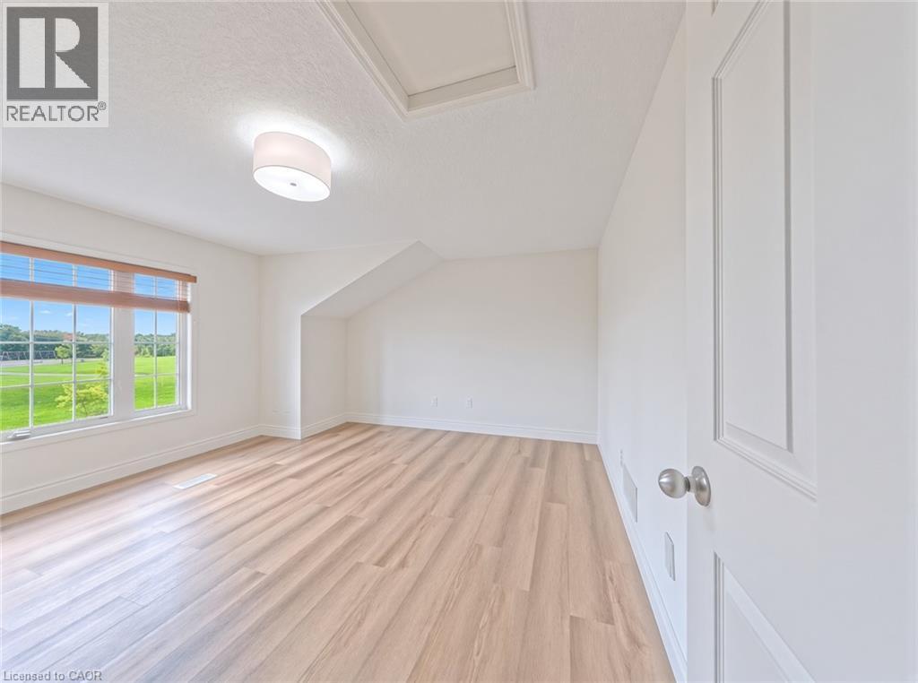 250 Parkvale Drive Property Photo 36