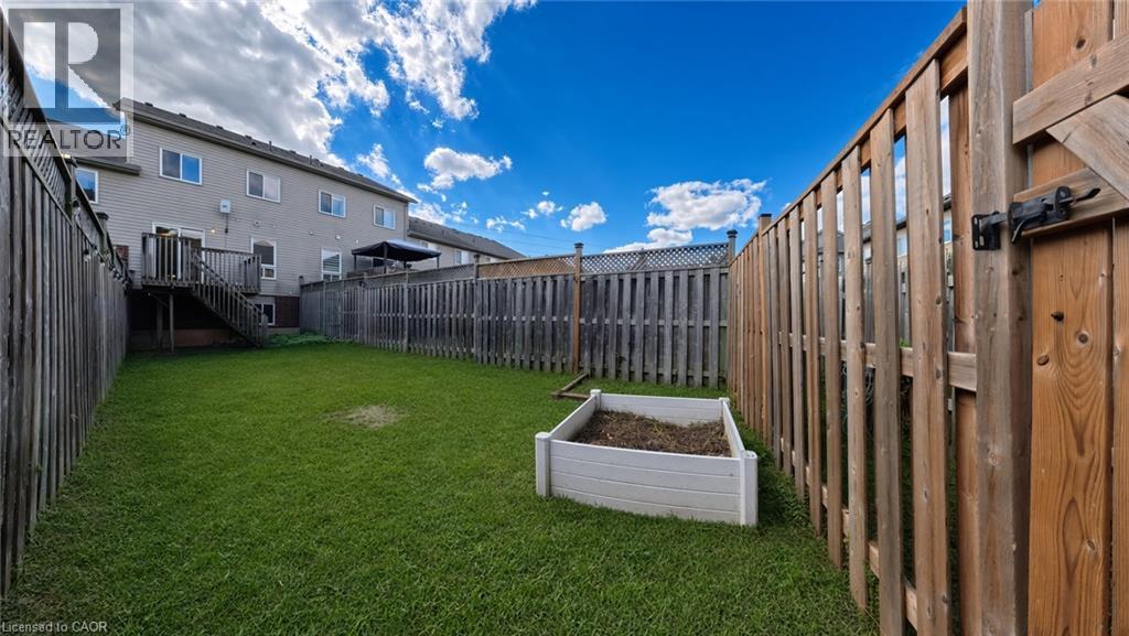 250 Parkvale Drive Property Photo 44