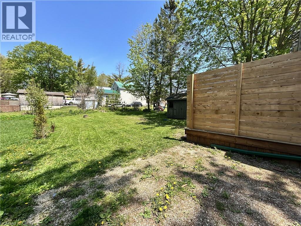101 John Street E Property Photo 33