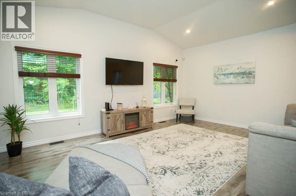 217 Woodway Trail Property Photo 9