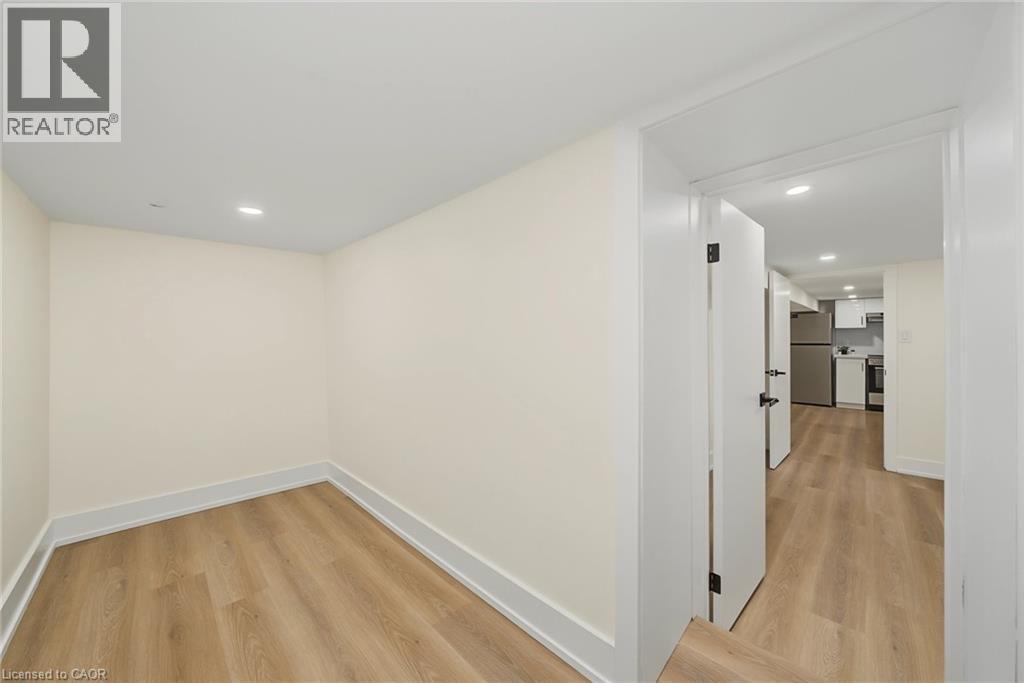 234 Balmoral Avenue S Property Photo 31