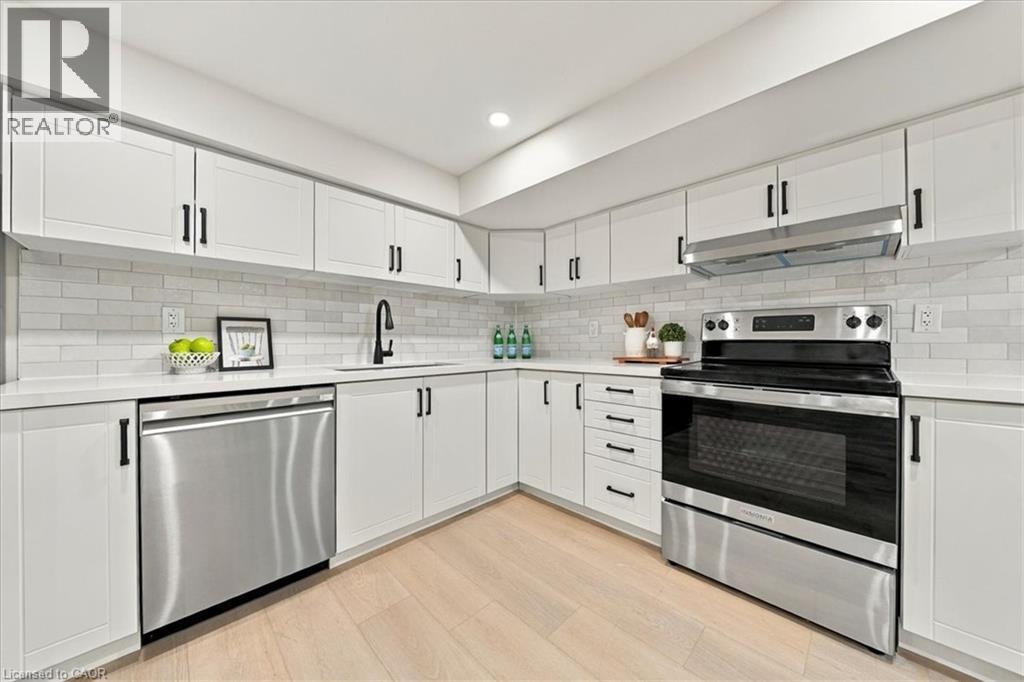 184 Torresdale Avenue Property Photo 12