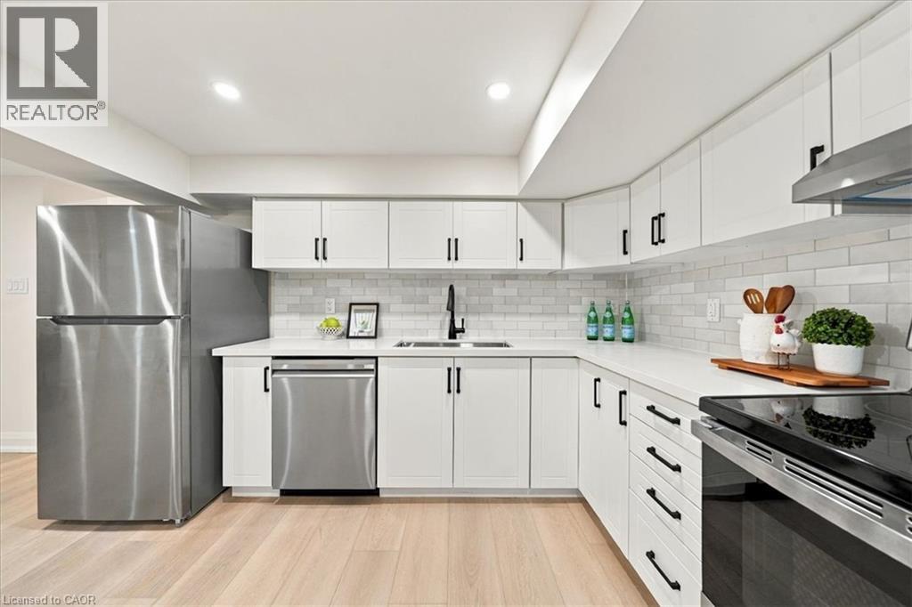 184 Torresdale Avenue Property Photo 13