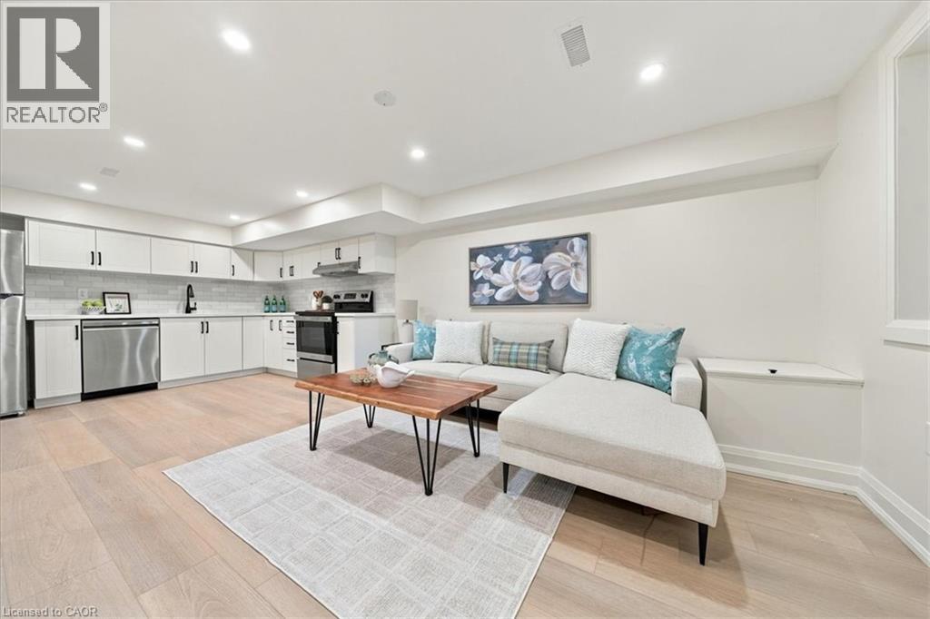 184 Torresdale Avenue Property Photo 15