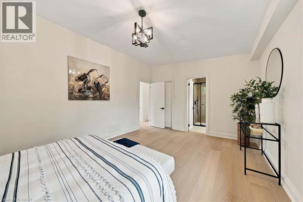 184 Torresdale Avenue Property Photo 29