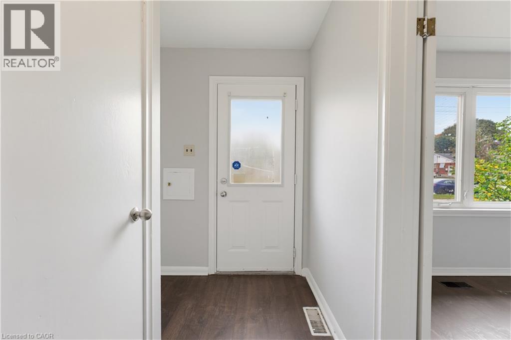 25 Meinzinger Avenue Property Photo 4