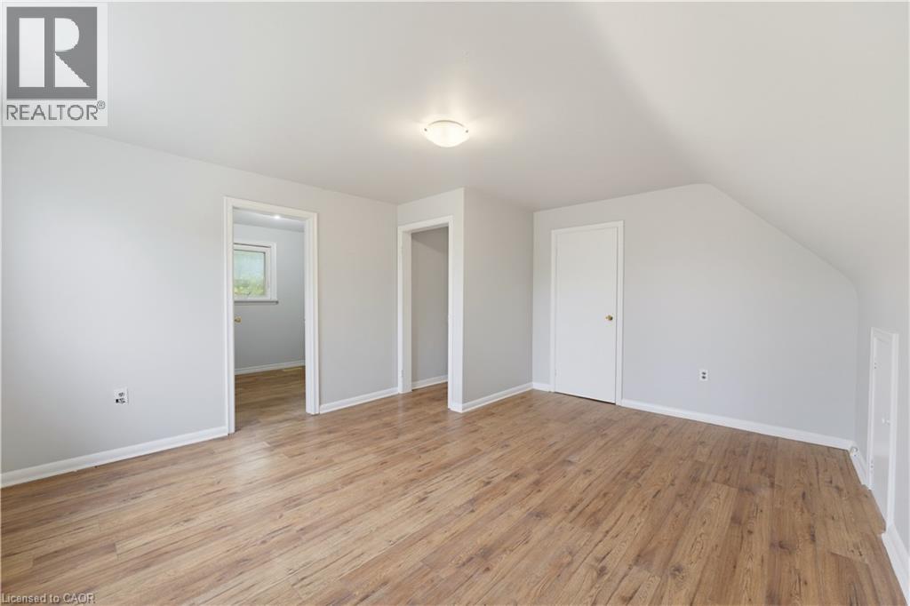 25 Meinzinger Avenue Property Photo 21
