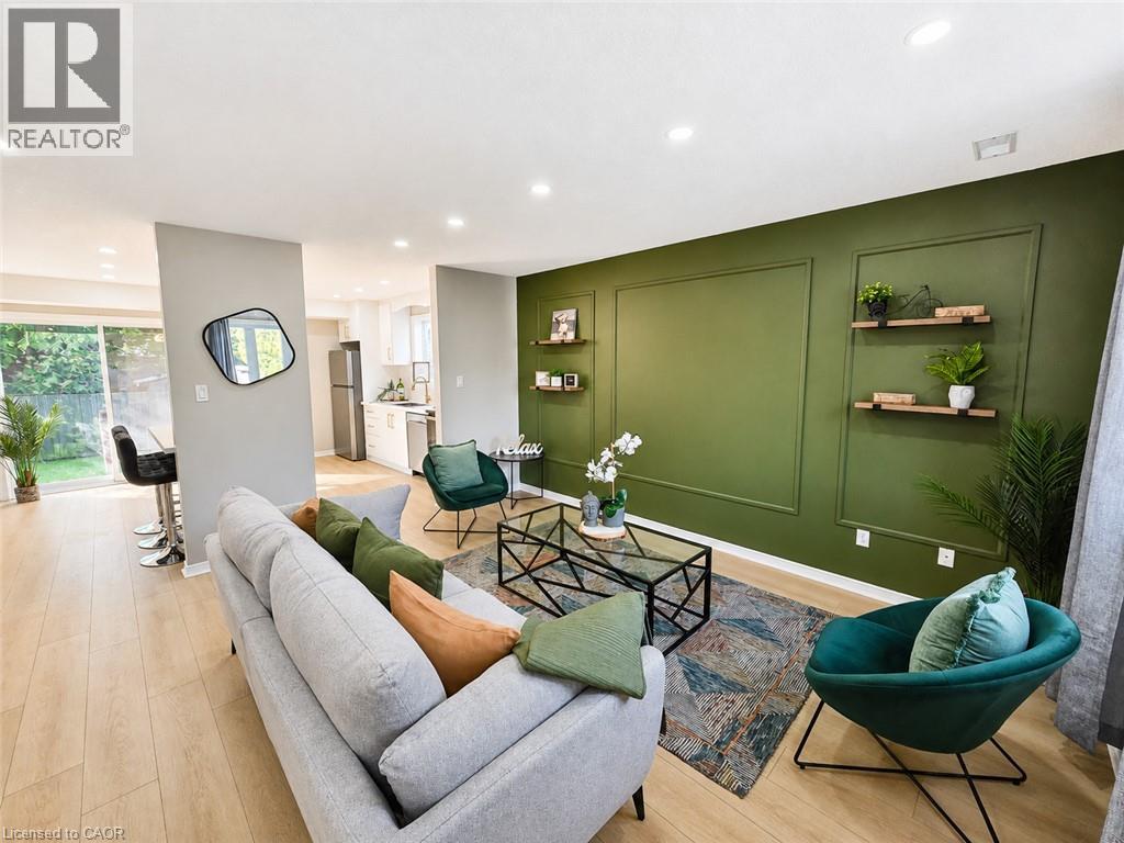 67 Kinzie Avenue Property Photo 6
